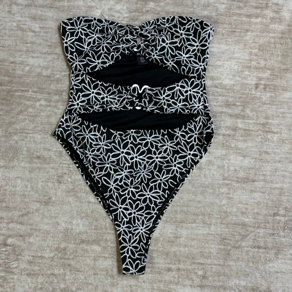 Nasty Gal Women 4 Floral Textured Black Cut out One Piece Swimsuit Strapless New